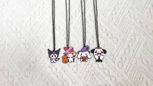 Takara Tomy | My Melody Kuromi Vòng Cổ Men Dễ Thương Nhân Vật Hoạt Hình Mặt Dây Kim Loại Ngộ Nghĩnh Tiệc Halloween Món Quà Trang Sức Dành Cho Bé Gái