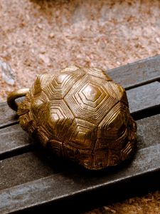 Creative Personalized Keychain Pendant Car Ornament Lucky Charm Turtle Shell Copper Bell Retro Style Festive Gift