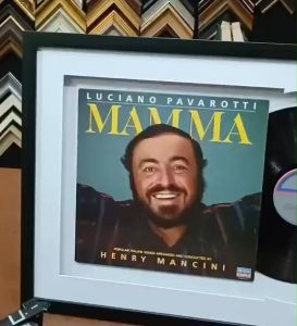 Bangkokframe-กรอบรูป-กรอบแผ่นเสียง-และซองแผ่นเสียง-ขนาดรวมกรอบ 21x38 นิ้ว (ราคาไม่รวมแผ่นเสียงและของในกรอบ)