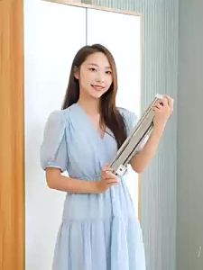 Sliding Pull-out Trousers Hanger