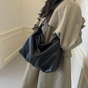 กระเป๋าถือผ้ากำมะหยี่ความจุขนาดใหญ่สำหรับผู้หญิง กระเป๋าสะพายข้างแบบสะพายข้างสำหรับเดินทาง กระเป๋าถือแบบลำลอง กระเป๋าถือแบบลำลอง