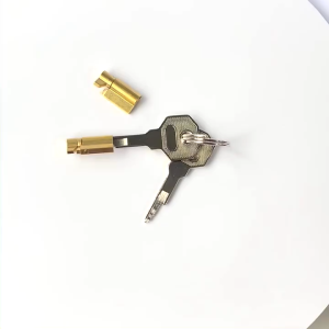 Durable Cylinder Door Lock 2-Keys Cylinder Lock With Key Set Mailbox Hardware Freezer Locks
