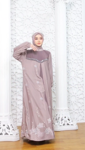 ALISHBA - Gamis Eksklusif Snowi Print Mix Sabrina – Sentuhan Mewah dan Lembut