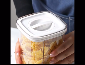 Food Storage Container Stackable Extra Airtight Easy Lock Storage Tank Leak Proof Twist Lock Container Transparent Sealed Cans