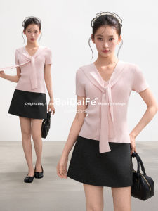 BAIDAIFEI | Pink Illusion Two-Piece V-Neck Short Sleeve T-Shirt Slim Fit