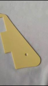 Pickguard Gibson Lespaul Std Ivory: Pilihan Terbaik untuk Gitar Anda