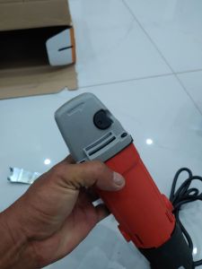 Máy mài cắt góc cầm tay 220VAC đĩa 100mm giá rẻ