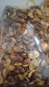 1kg kacang koro kulit rasa asin gurih