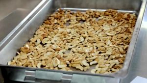 Buy 1 Take 1 250g Roasted Plain Unsalted Cashew Cashew Nuts Crunchy Large Pieces