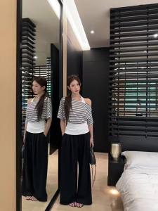 Short Sleeve Design Stripe Fake Two-Piece Off-Shoulder and Skewed Shoulder T-Shirt Women New
