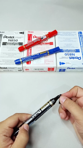 ปากกามาร์คเกอร์ รุ่น N850 หัวกลม PERMANENT จาก Pentel / ด้าม