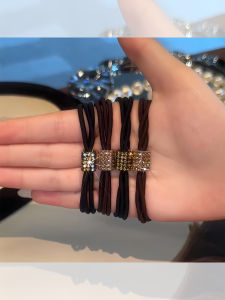 ยางรัดผมทรงสามส่วนประดับเพชร ยางรัดผมทรงสามส่วนที่ทนทานและยืดหยุ่นสูงสำหรับผู้หญิงในฤดูใบไม้ร่วงปี 2025 ยางรัดผมแบบลำลองสำหรับผู้หญิง