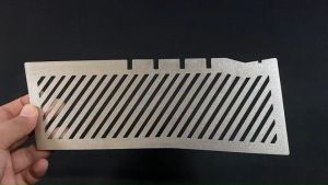 แผ่นกันหนู Mazda 2 แผ่นกันหนู Mazda CX3 ตะแกรงกันหนู มาสด้า 2 CX3 แผ่นสแตนเลส กันหนู V1 ลายทแยง