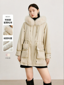Yigue | Thickened Warmth Mid-length Overcoat Fox Fur Collar Small Figure
