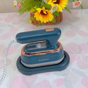 【รีดผ้าเร็วใน 10 วิ】เตารีดไอน้ำแบบใช้มือถือระดับมืออาชีพ เตารีดพกพา เตารีดแบบมือถือ เตารีดผ้า เครื่องรีดผ้า Iron