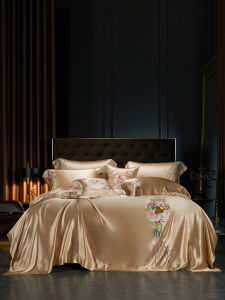 Luxurious Hand-embroidered 100% Silk Bed Set