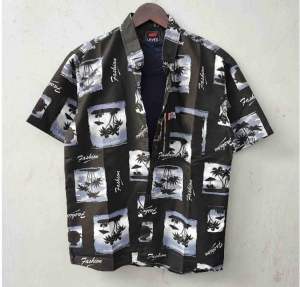 Kemeja motif pria lengan pendek