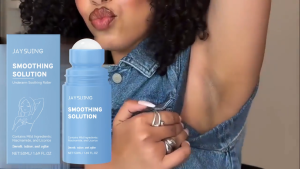 🔥Smoothing Solution Underarm Soothing Roller Fast Relief for Razor Bumps & Irritated Skin on Face Soothing Roller After Shaving Under The Armpit Mildly Clean Armpit Moisturize and Soothe Skin Essence