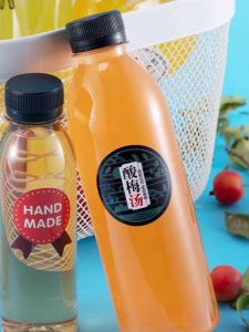 Food Grade Plastic Bottle round Shape Transparent Sealed Container for Mineral Water Juice Milk Tea Beverages Bulk Quantity