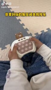 Pop It Push Bubble Game Challenge Fidget Toys Dengan Mesin Game LED Menghilangkan Stress Mainan(Plus Baterai 3pcs AAA)