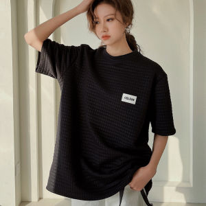 เสื้อยืดแขนสั้นหลวมๆ สีขาว ทรงหลวมๆ สำหรับผู้หญิง ทรงหลวมๆ ทรงหลวมๆ สำหรับใส่ในช่วงฤดูร้อน สไตล์เกาหลี แขนสั้น ทรงหลวมๆ