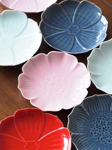Retro Zen Style Cake Dish