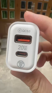 Củ Sạc Nhanh 20W GaN tích hợp Type-C và USB Hỗ Trợ QC3.0 Sạc Nhanh Cho tất cả dòng điện thoại