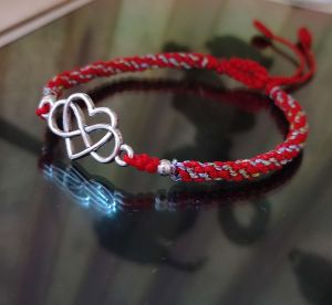 Gelang 8 Hati Tali Serut