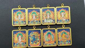 Penghantaran dari China [2025] Nepal Thangka Bersalut Emas Lapan Dewa Penjaga Dua Belas Loket Zodiak  Gawu Loket Manjushri Bodhisattva dengan Tali Gantung 3.1