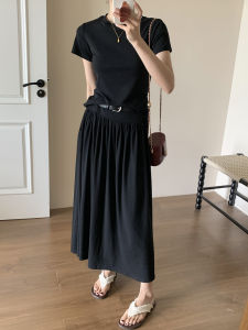 XinmonLee High Waist Knitted Short Sleeve round Neck Womens Top And Half Skirt Two-Piece Set Slimming Effect Summer Fashion