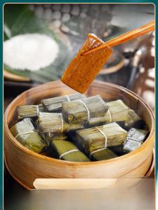 Sichuan Yibin Special Product Bamboo Leaf Cake Red Sugar Glutinous Rice Cake Ancient Shu Flavor Breakfast Snack Chinese Pastry