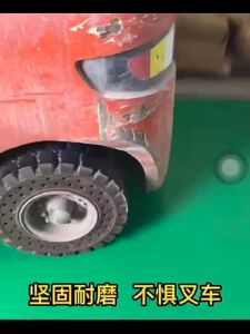 🔥1000g With Brush🔥3 In 1 Epoxy Floor Paint Cement Floor Paint Wear-Resistant Waterproof Suitable For Warehouse Workshop Outdoor Indoor Garage Office Gym Factory Playground Shopping Mall