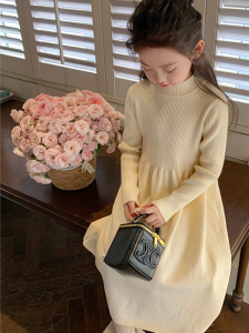 ชุดเดรสยาวถักขนสัตว์สำหรับเด็กผู้หญิง แขนยาว คอเต่า สไตล์ฤดูใบไม้ร่วงและฤดูหนาว กระโปรงทรงเอ ชุดเด็ก แฟชั่นเด็ก