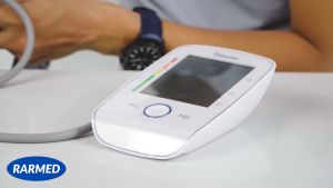 Máy đo huyết áp điện tử BEURER BM45 bắp tay màn hình lớn gọn gàng