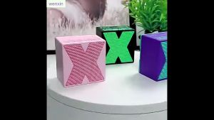 X1 ลำโพงบลูทูธไร้สายขนาดเล็ก ลำโพงชาร์จแบบพกพา 360 °   ระบบเสียงสเตอริโอ เบสที่ยอดเยี่ยม