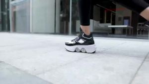 ( คำสั่งแรกตรงลง ) รองเท้าวิ่งที่มีมูลค่าสูงและโดดเด่นรองเท้าสเก็ตโรลเลอร์สเก็ตสองแถวรองเท้าโรลเลอร์สเก็ตสำหรับเด็กและผู้ใหญ่