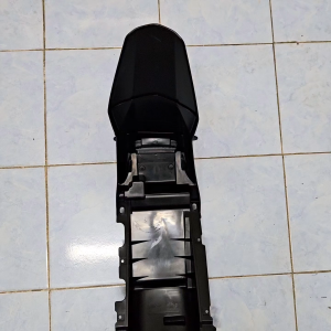 YAMAHA FZ150i OLD MODEL REAR FENDER 3C1-F1611-00 FENDER BELAKANG REAR MUD GUARD MANGAT BELAKANG