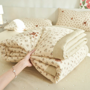 NONGNONGAI | 100% Cotton Lightweight Quilt