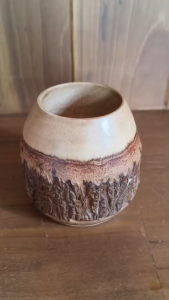 แก้วน้ำทรงเตี้ย ขายเป็น คู่ ทำจากไม้มะม่วง อบแห้ง ทำสีธรรมชาติสวยงาม