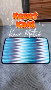 Keset Kaki Motif Bulu Lembut Anti Slip 60 x 40 CM