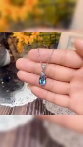 Huitan Bling Bling Multicolored Cubic Zirconia Necklace for Women Aesthetic Wedding Engagement Pendant Necklaces Trendy Jewelry