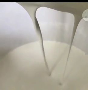 Electric Crusher Grain Crusher Peanut Butter Soy Milk Corn Dry and Wet Crusher Portable Crusher High Efficiency Crusher Multifunctional Crusher