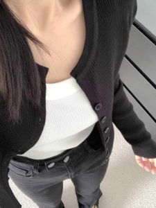 French High Waist Short Sleeveless Pure Color Knitted Top Vintage round Neck Single Button Open Cardigan Coat for Women