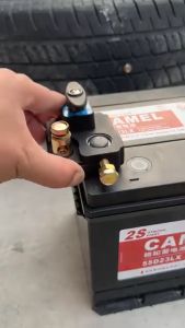 Car Battery Power-off Switch 12V/24V Large Truck Power Anti-leakage Cut Off Battery Universal Modification Disconnect Switch RV/ATV