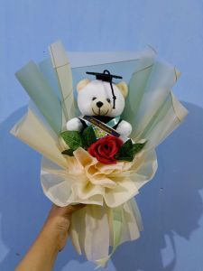 Buket boneka buket bunga boneka buket boneka bandung buket boneka wisuda hadiah wisuda buket boneka gift wisuda