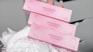 VEDO 💕COD Lip Gloss Wajah Kabut Beludru Lip Glaze Pemutih Matte Glasir Bibir yang Tahan Lama Dan Tidak Luntur