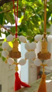 Khánh treo xe ô tô phật thích ca gỗ hoàng dương khánh treo vòng liên hoa may mắn bình an phong thủy