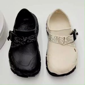 รองเท้าลำลองแฟชั่น สไตล์ Crocs All Terrain Atlas