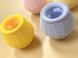 Mainan Squishy Pencet Ayam Pop Up Warna Macaron Bahan Silikon Lentur