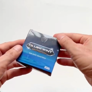 Bảo vệ răng Guardent chống nghiến răng khi ngủ M9 ngậm 1 hàm có 2 cỡ bảo vệ răng khi ngủ khi chơi thể thao dễ định hình theo khuôn răng-Tiện Ích Vượt Trội